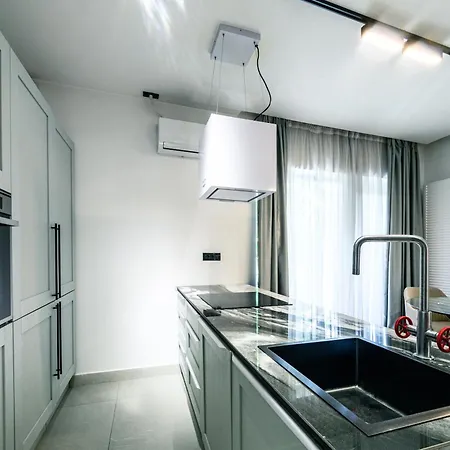 Hotel apartamentowy High-end - Terrace Views 3*