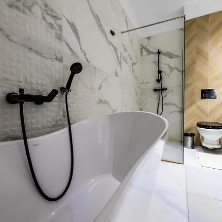 High-end - Terrace Views 4*