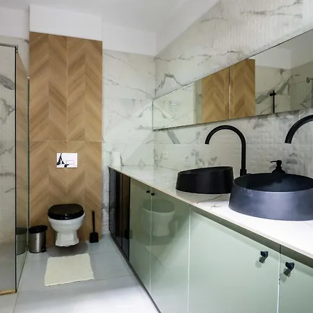 Aparthotel High-end - Terrace Views 4*