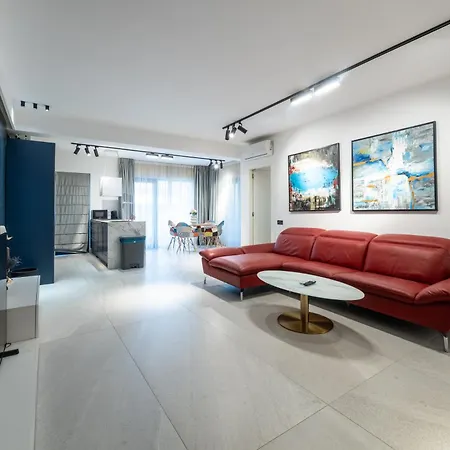 Aparthotel High-end - Terrace Views Bukurešť