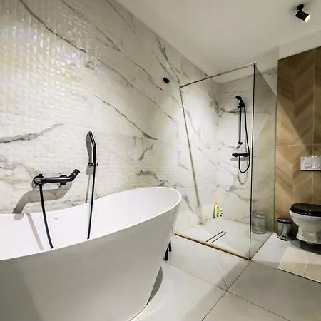 Hotel apartamentowy High-end - Terrace Views Bukareszt