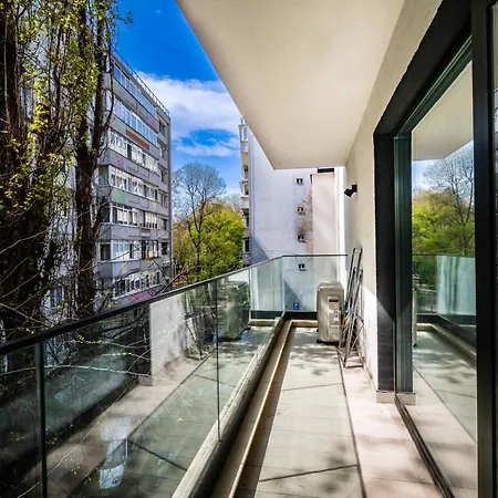 Aparthotel High-end - Terrace Views Bucharest
