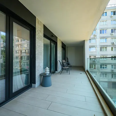 High-end - Terrace Views Lägenhetshotell