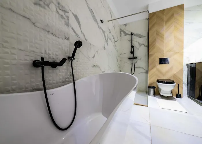 High-end - Terrace Views 3*