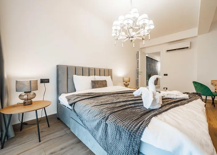 High-end - Terrace Views