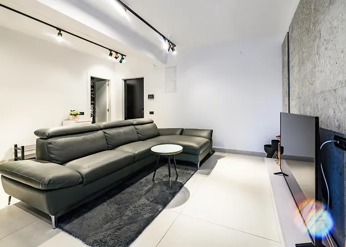 High-end - Terrace Views