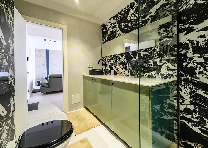 High-end - Terrace Views