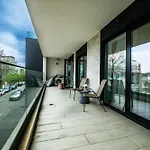 High-end - Terrace Views Aparthotel Bukurešť