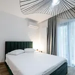 High-end - Terrace Views Aparthotel Bukurešť