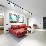 High-end - Terrace Views 3*
