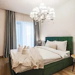 High-end - Terrace Views Aparthotel Bukurešť