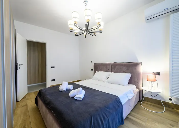 High-end - Terrace Views 3*